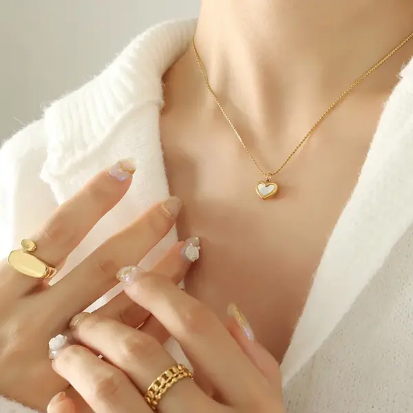 PVD Coated Real Gold Plated 18K Gold Heart Shape 304 Stainless Steel Elegant Waterproof Non Tarnish Bracelets Earrings Necklace