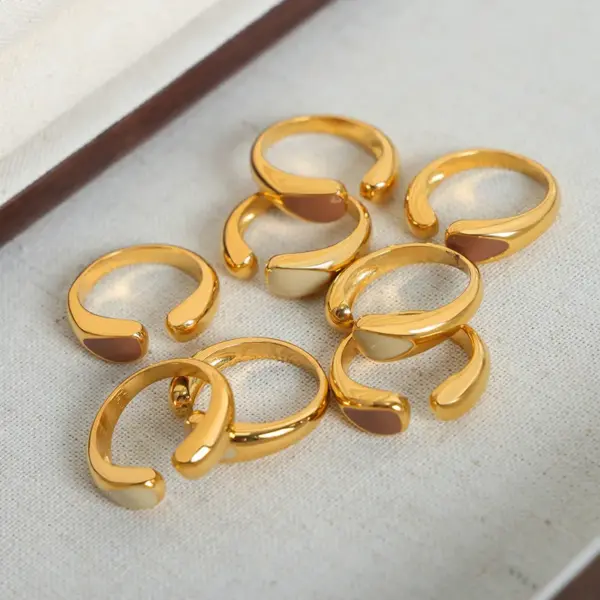 304 Stainless Steel Solid Color PVD Coated 18K Gold Plated Real Gold Plated Simple Style Waterproof Non Tarnish Enamel Plating Open Rings