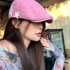 Wholesale Autumn and Winter New American Style Retro Star Forward Hat Women's Casual Simple All-match Face Shown Small Beret Painter Hat