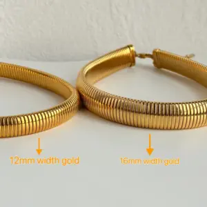 16mm / Gold