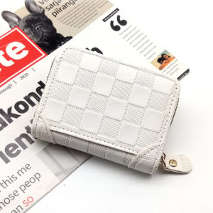 Checkerboard-pearl white