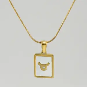 Gold / Taurus-Snake bones chain