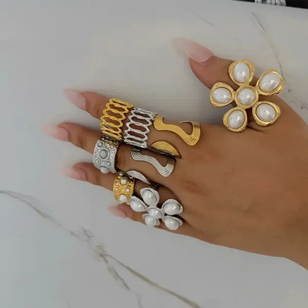 Wholesale New Stylish Wide Face Ring 316 Stainless Steel Sold Well Floral Exaggerated Design Fashionable Women's Jewelry Accessory