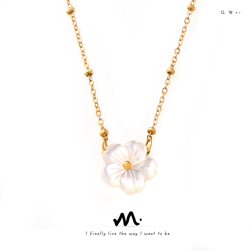 Wholesale Chic style fashion personality elegant temperament cold wind necklace white sea shell flower pendant clip bead chain titanium steel jewelry