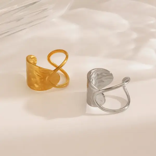 Ion Plating (IP) 18K Gold Plated Lines 304 Stainless Steel IG Style Waterproof Non Tarnish Open Rings