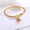 Wholesale Ion Plating (IP) Real Gold Plated Heart Shape 304 Stainless Steel Simple Style Waterproof Non Tarnish 304 Stainless Steel Bangle