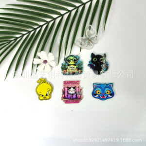 Wholesale 10pcs/pack Acrylic DIY Accessories and Jewelry - Cute Animals