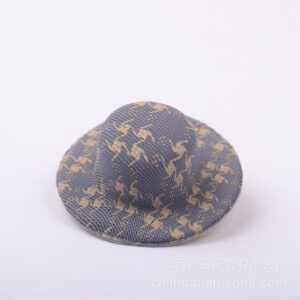 Retro printed pattern gray