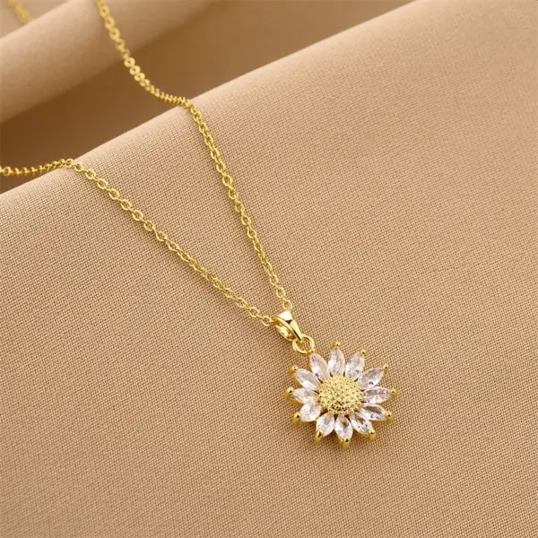 Wholesale Real Gold Plated Flower 304 Stainless Steel Fashion Waterproof Non Tarnish Pendant Necklace