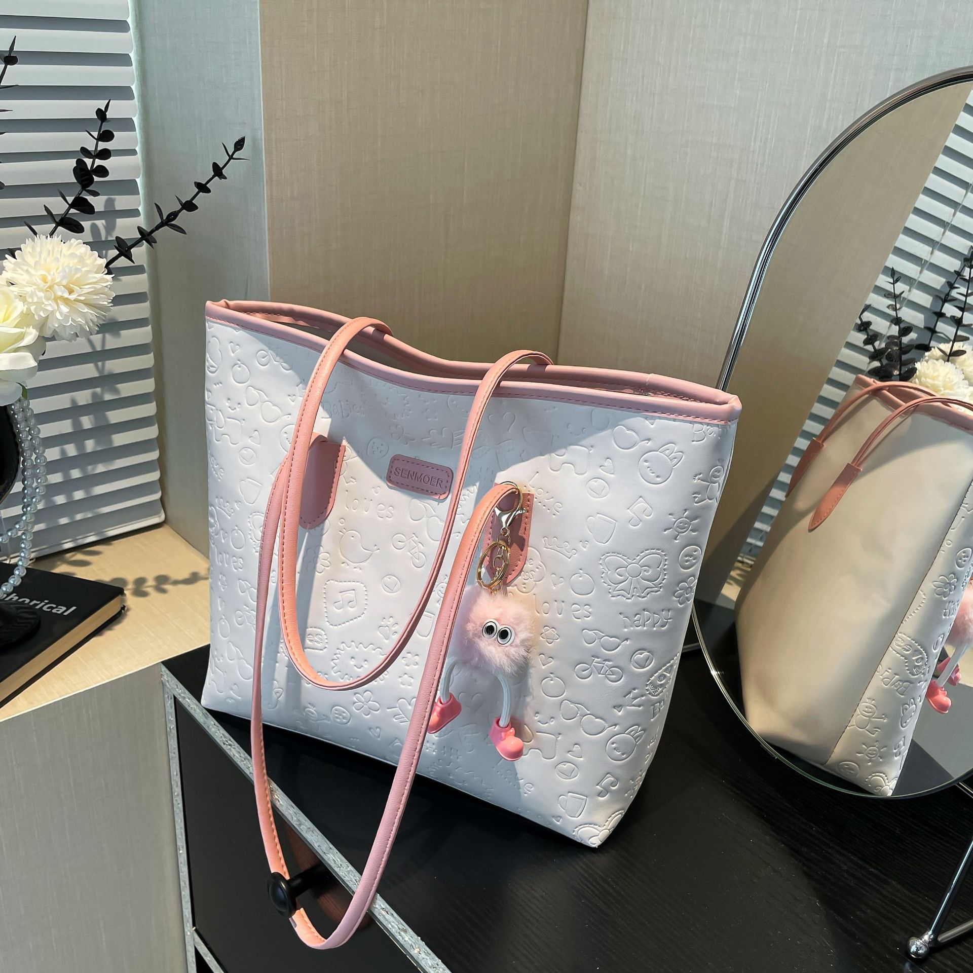 Wholesale Cross-Border Simple Casual Large-Capacity Bag for Women 2025 Spring and Summer Fashion Versatile Tote Bag for Work and Commuting Shoulder Ba