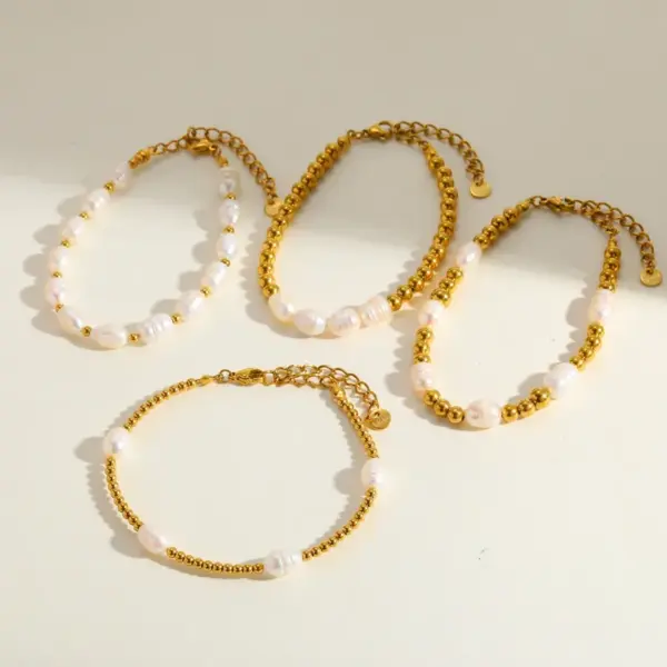 Wholesale 304 Stainless Steel Gold Plated Vacuum Electroplating (In Furnace) Gold Steel Color Women's Suitable Beaded Chain Bracelet Round Pearl Elegant Novel Design