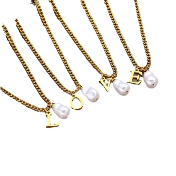 Real Gold Plated Letter 304 Stainless Steel Titanium Steel IG Style Simple Style Waterproof Non Tarnish 304 Stainless Steel Lobster Trigger Clasp Closure Pendant Necklace