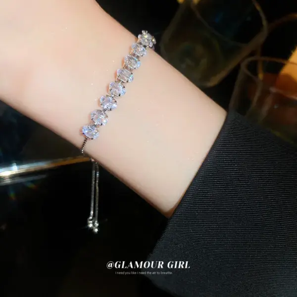 Wholesale Modern Style Geometric Copper Inlay Zircon Bracelets