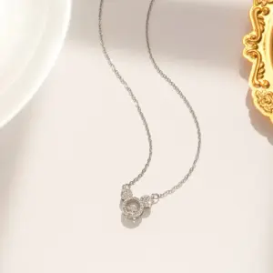 8933 Smart Necklace / Silver