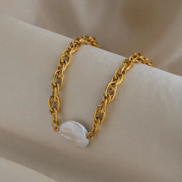 Wholesale PVD Coated Real Gold Plated 18K Gold Round 201 Stainless Steel Freshwater Pearl Elegant Waterproof Non Tarnish Bracelets Necklace