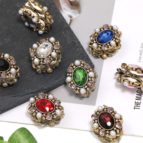 Wholesale Western Regions Princess Oval Rhinestone Through-Hole Beads