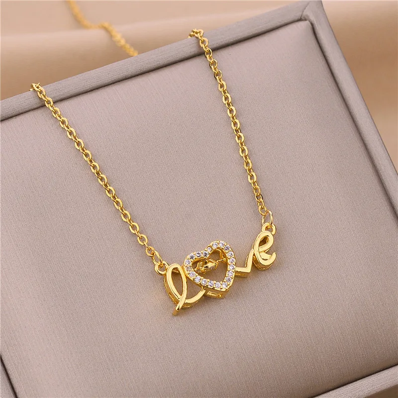 Wholesale Real Gold Plated 316 Stainless Steel PVD Coated Rhinestones Letter Waterproof Non Tarnish Plating Inlay Elegant Simple Style Cable Chain Nec