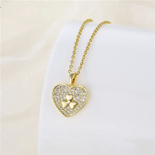 Water Plating Vacuum Plating Real Gold Plated 18K Gold Christmas Tree Heart Shape Flower 304 Stainless Steel Titanium Steel Korean Style Waterproof Non Tarnish 201 Stainless Steel Pendant Necklace