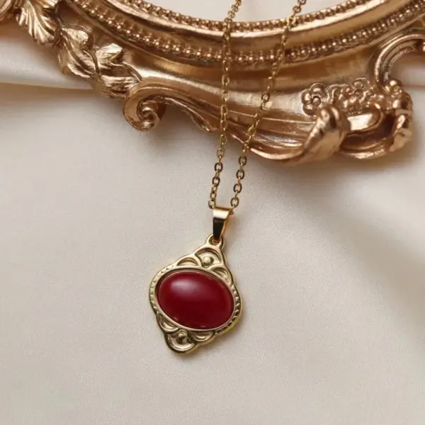 Wholesale 201 Stainless Steel 304 Stainless Steel Ferroalloy Round Oval Eye Electroplating Vacuum Plating Natural Stone Real Gold Plated Vintage Style French Style Waterproof Non Tarnish Inlay O-shaped Chain Gold Pendant Necklace