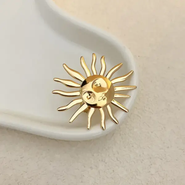 PVD Coated 14K Gold Real Gold Plated Pentagram Heart Shape Flower 304 Stainless Steel Casual Sexy British Style Waterproof Non Tarnish Rings