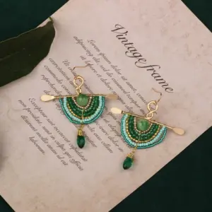 16-Retro Green Water Drop Earrings