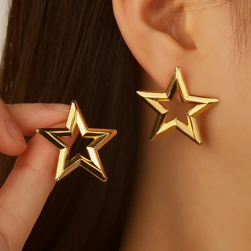 Wholesale 1 Pair Elegant Simple Style Classic Style Star 304 Stainless Steel Imitation Gold Electroplating Ear Studs
