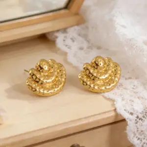 Gold / Average Size / Style 107