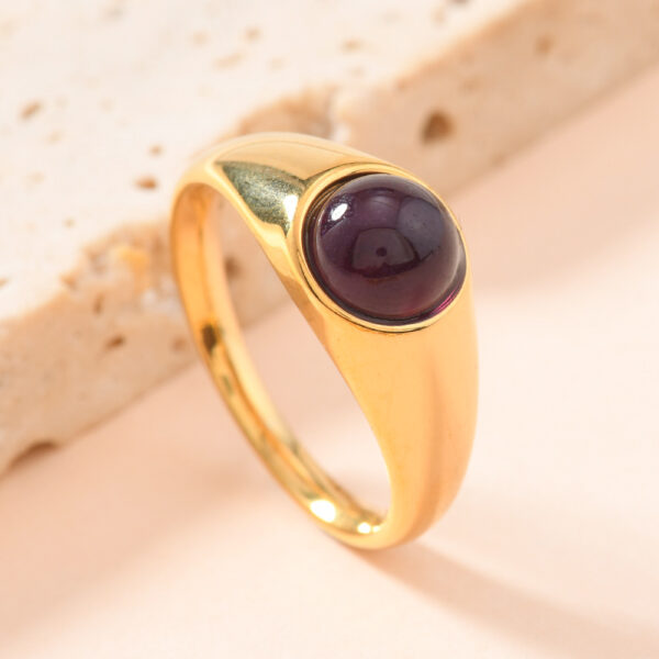 Wholesale Cross-border fashion stainless steel casting jewelry palace wind casting round inlaid natural stone titanium steel ring manufacturers