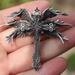 Six-winged cross pendant
