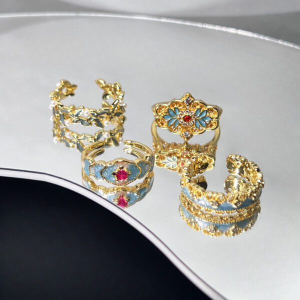 Wholesale Little Red Book Explosive Guofeng Burned Blue Lace Enamel Niche Ring Women's Light Luxury Fashion High-end Elegant Finger Ring