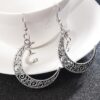 Wholesale European and American new earrings retro alloy hollow moon crescent earrings trend double Crescent earrings