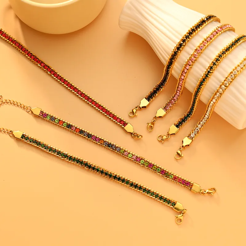 Wholesale Simple Style Classic Style Color Block 304 Stainless Steel 18K Gold Plated Zircon Bracelets In Bulk
