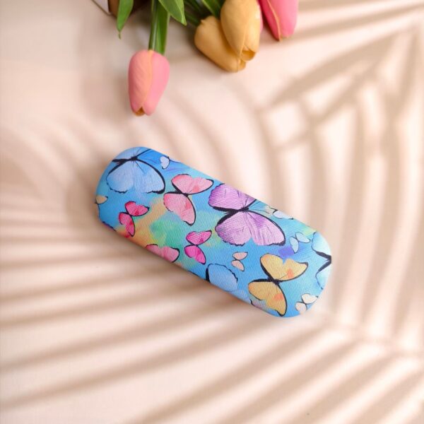 Wholesale Glasses box female oil painting Korean small fresh retro cute creative storage box student eyes box factory