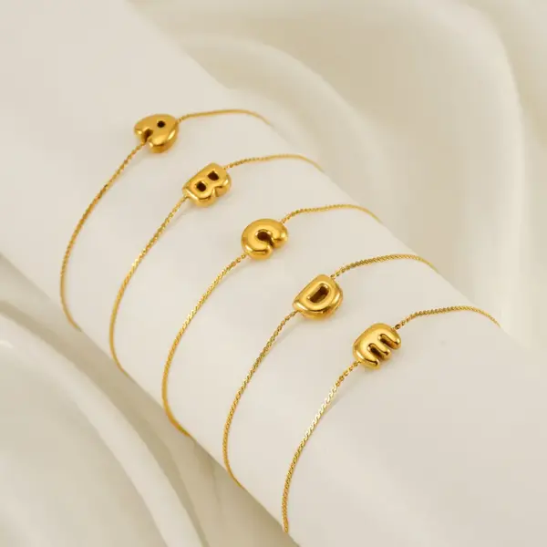 Ion Plating (IP) 18K Gold Plated Letter 304 Stainless Steel Casual Simple Style Waterproof Non Tarnish 304 Stainless Steel Bracelets