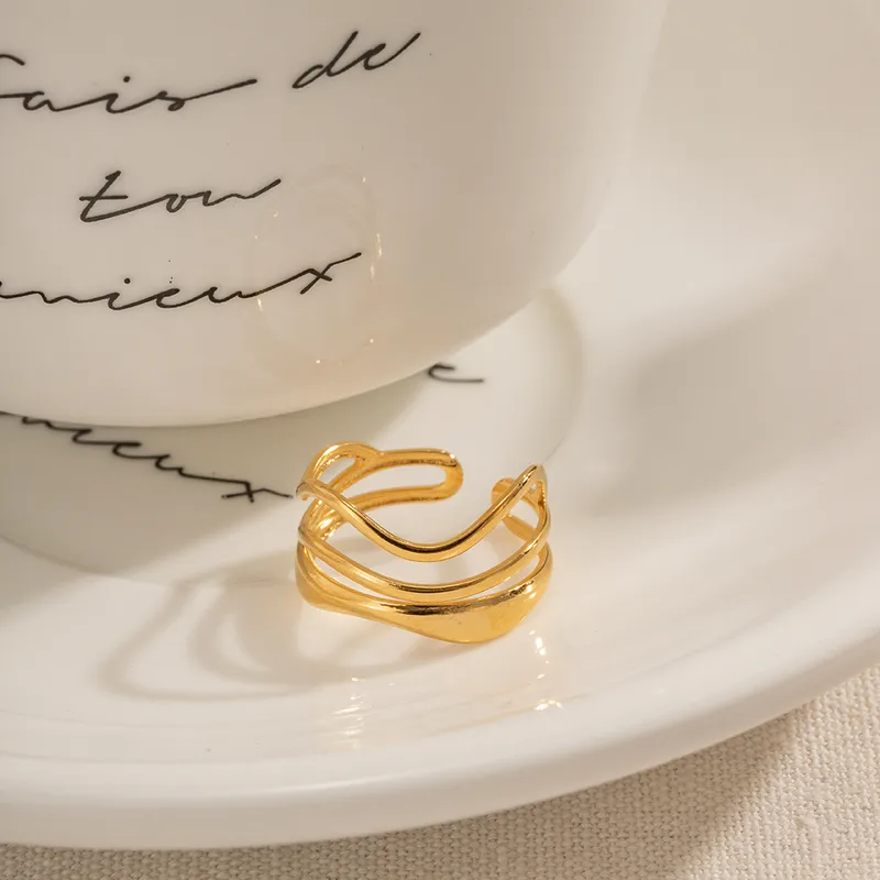 Wholesale PVD Coated Real Gold Plated Waves 304 Stainless Steel IG Style Waterproof Non Tarnish Open Ring