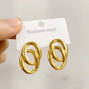 Gold Earrings 104 / 18k