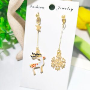Fawn snowflake earrings