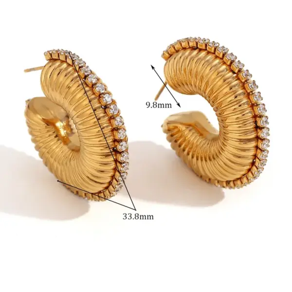 Wholesale 304 Stainless Steel C Shape Water Droplets PVD Coated Artificial Diamond 18K Real Gold Plated 18K Gold Vintage Style Waterproof Non Tarnish Plating Inlay Ear Studs