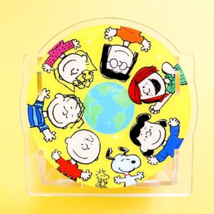 B364-snoopy pen holder