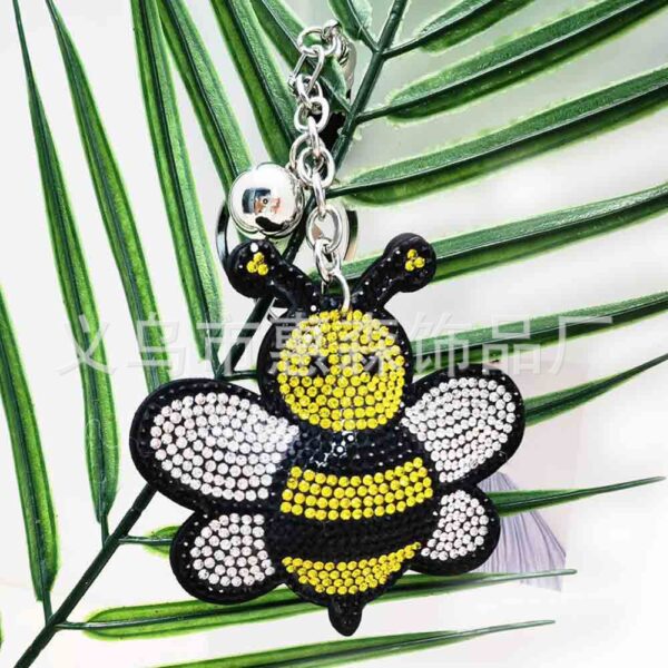 oly-f7c2dfe496a46b631041d05165ddd97e Wholesale Cute rhinestone bee keychain