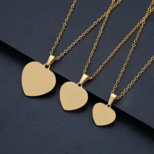 Gold / 30mm Heart-Shaped 2mm Flat Cross Chain (45 5cm)