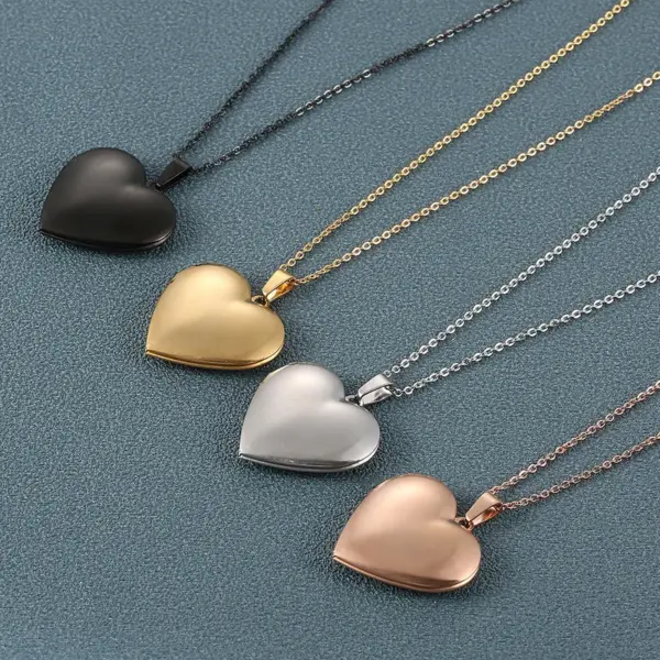 Wholesale Simple Style Heart Shape Stainless Steel Plating Pendant Necklace 1 Piece