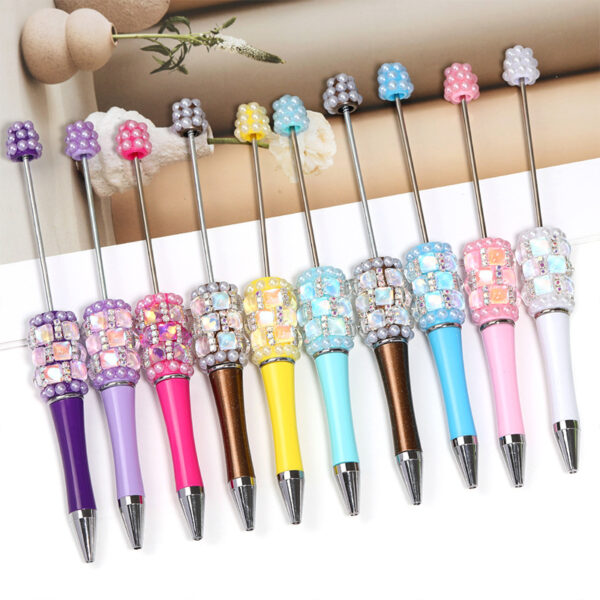 oly-f836b47f8d502532d6dfcae449127ca3 Wholesale Square diamond pearl bead pen, multi-color plastic rotating ballpoint pen