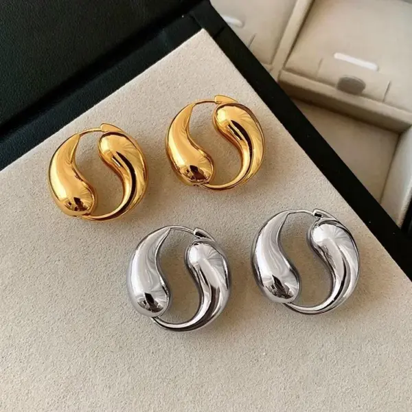 Wholesale 1 Pair Modern Style Geometric Plating Copper 18k Gold Plated Earrings