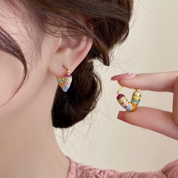 Wholesale Spring Love Color Ear Buckle Ear Studs Women's 2024 New Fashionable Earrings Explosions Design Elegant Earrings