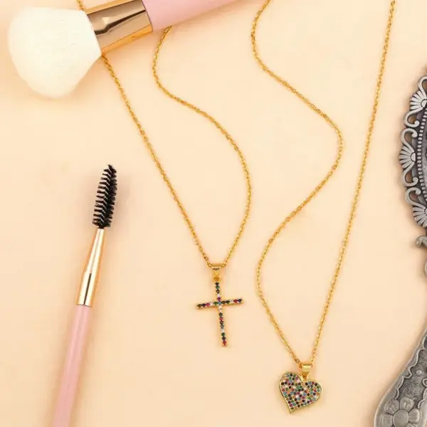 Wholesale Copper Inlaid Zircon Heart Necklace