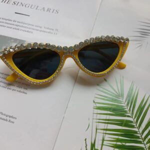 White diamond yellow