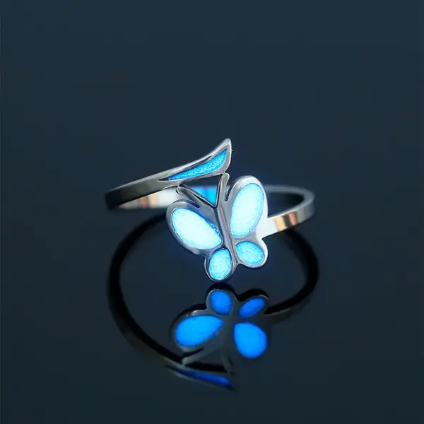 Wholesale Jewelry Sweet Heart Shape Butterfly 201 Stainless Steel Zircon Luminous Inlay Stainless Steel Rings