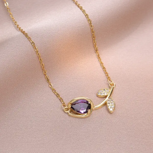 Wholesale Jewelry Elegant Tulips Titanium Steel Copper Zircon Pendant Necklace Cable Chain
