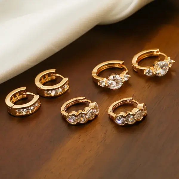 Wholesale 1 Pair Shiny Heart Shape Plating Inlay Copper Zircon 18K Gold Plated Hoop Earrings